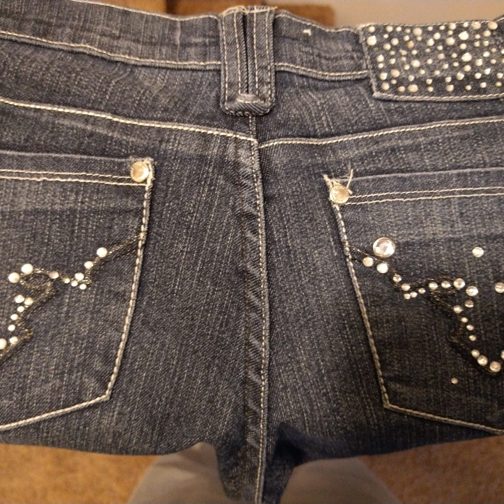Pants - Picture 2 of 4